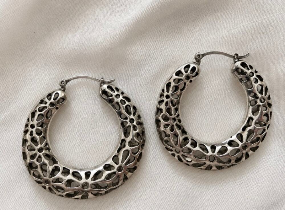 Vintage Silver Tone Floral Filigree Hoop Earrings